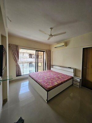 Bedroom in 2 BHK Apartment at Khar West – for Sale