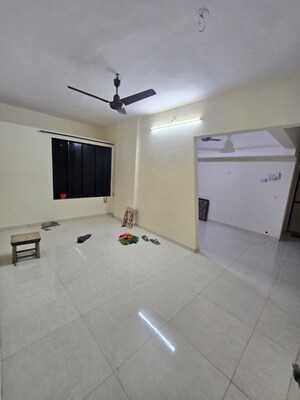 Room in 1 BHK Apartment at Matoshree Park, Bhandup East – for Sale