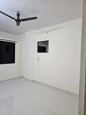 Room in 1 BHK Apartment at Matoshree Park, Bhandup East – for Sale