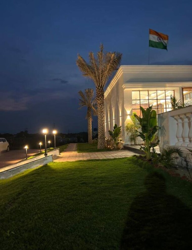 Garden, seema-sadan-farukh-nagar  129 Sq.Yd. Plot In Farukh Nagar Sector 1 Gurgaon 10194142