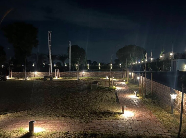 Exterior View, seema-sadan-farukh-nagar  129 Sq.Yd. Plot In Farukh Nagar Sector 1 Gurgaon 10194142