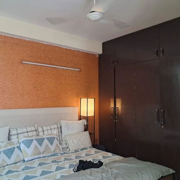 Bedroom, east of kailash 2 Bedroom 1400 Sq.Ft. Builder Floor In East Of Kailash Delhi 10194144