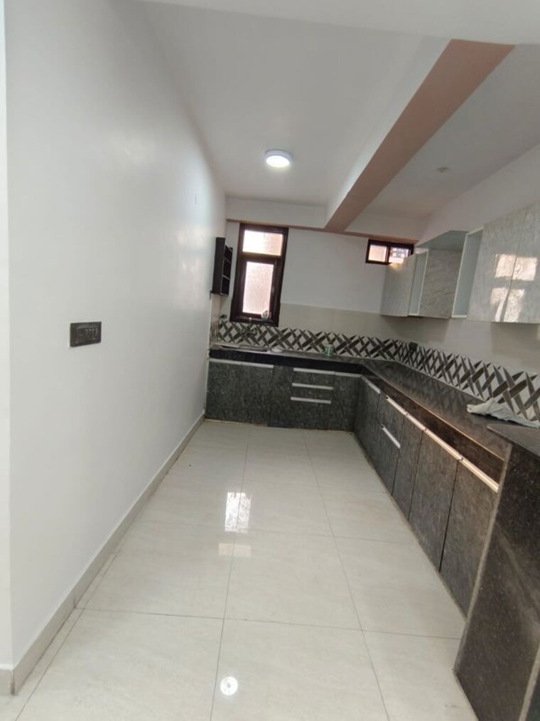 Kitchen, kritak-modern-apartments 2 Bedroom 1050 Sq.Ft. Apartment In Sector 73 Noida 10194173