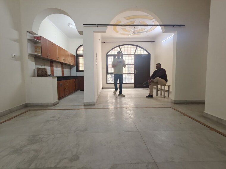  Parking, sector 47 2 Bedroom 1600 Sq.Ft. Builder Floor In Sector 47 Gurgaon 10194183