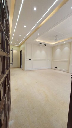 3 BHK + Servant Room Builder Floor For Rent in Saket