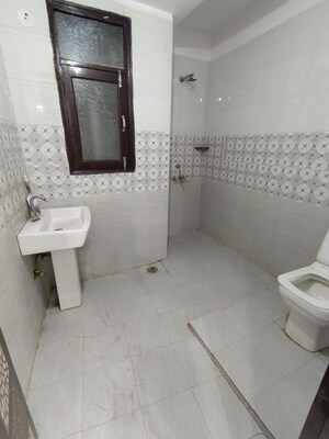 Bathroom in 2 BHK Builder Floor at Sunshine Apartments Sector 73, Sector 73 – for Sale