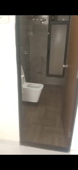 Furnished Amenities in 2 BHK Apartment at Level The Residences, Andheri West – for Rent