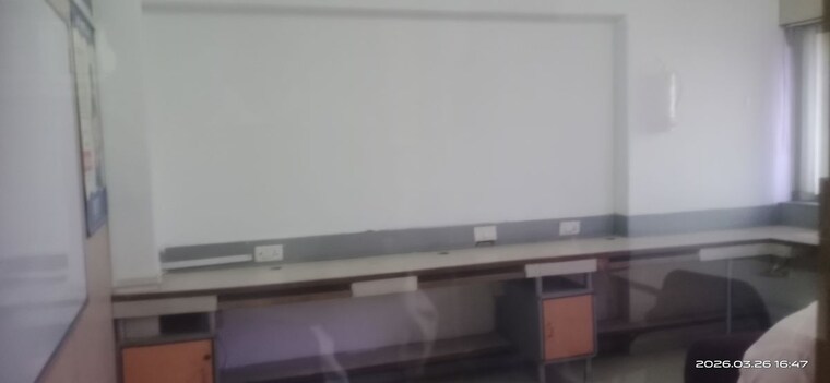 undefined, sayajigunj Commercial Office Space 1650 Sq.Ft. In Sayajigunj Vadodara 10194223
