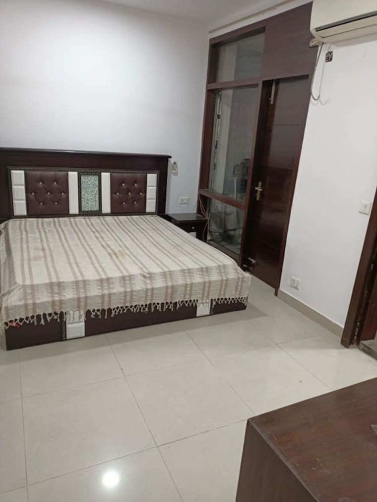 Kitchen, greater kailash ii 3 Bedroom 259 Sq.Yd. Builder Floor In Greater Kailash ii Delhi 10153919