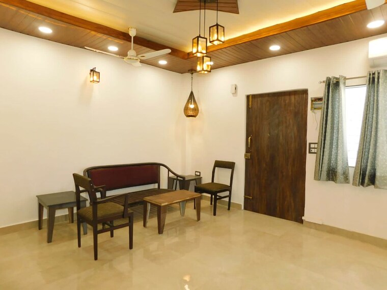 Living Room, green park extension 2 Bedroom 750 Sq.Yd. Builder Floor In Green Park Extension Delhi 10153382