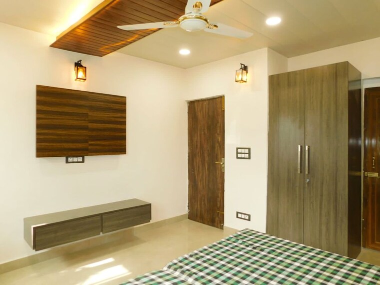 Bedroom, green park extension 2 Bedroom 750 Sq.Yd. Builder Floor In Green Park Extension Delhi 10153382