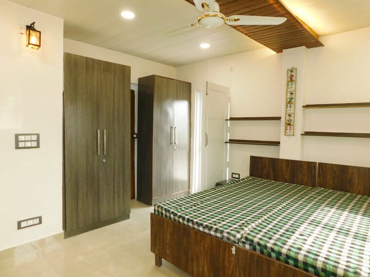 Bedroom, anand lok 4 Bedroom 800 Sq.Yd. Builder Floor In Anand Lok Delhi 10153148