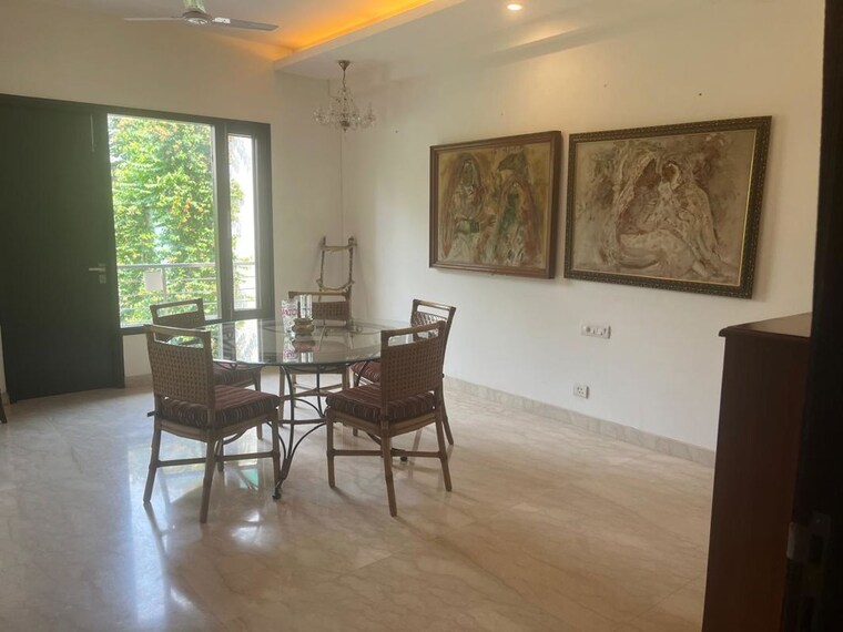 Gym, anand lok 4 Bedroom 800 Sq.Yd. Builder Floor In Anand Lok Delhi 10153148