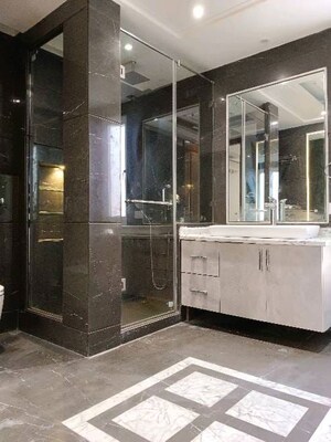 Building Lobby in 4 BHK Builder Floor at Defence Colony – for Rent