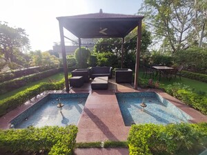 4 BHK Builder Floor – Garden View at Greater Kailash ii - for Rent