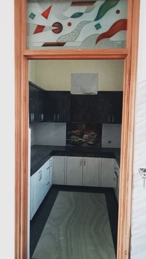 Kitchen in 2.5 BHK Builder Floor at Sector 9 – for Rent