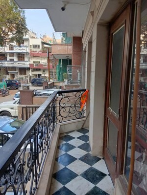 Balcony in 3 BHK Builder Floor at Safdarjung Enclave – for Rent