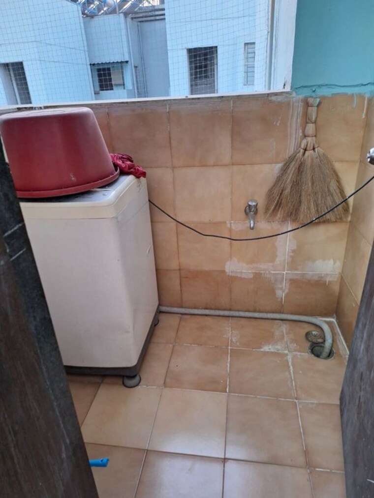 Bathroom, gk-rose-valley 2 Bedroom 1010 Sq.Ft. Apartment In Pimple Saudagar Pune 10194238