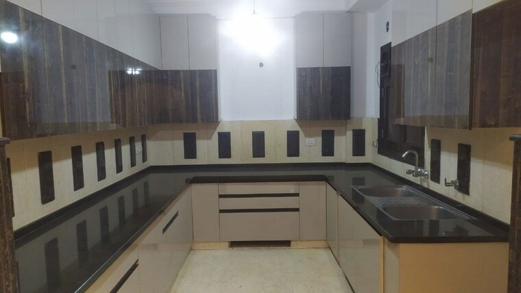 Kitchen, greater kailash i 4 Bedroom 300 Sq.Yd. Builder Floor In Greater Kailash I Delhi 10027590