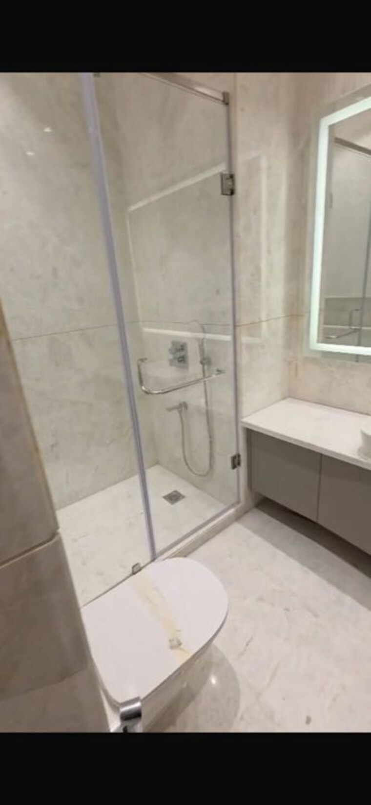 Bathroom, anand niketan 4 Bedroom 380 Sq.Yd. Builder Floor In Anand Niketan Delhi 9989199