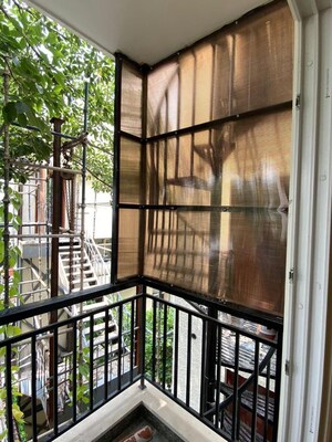 Balcony in 4 BHK Builder Floor at Safdarjung Enclave – for Rent