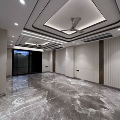 4 BHK + Pooja Room,Servant Room,Study Room,Extra Room Builder Floor For Sale in Gulmohar Park