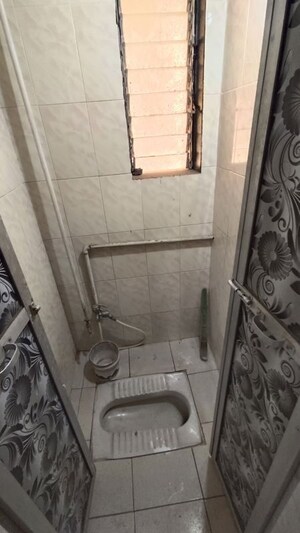 Bathroom in  Pg at Juhu – for Rent
