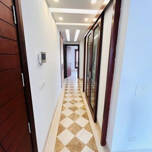 Building Lobby in 3 BHK Builder Floor at Safdarjung Development Area – for Rent