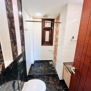 Building Lobby in 3 BHK Builder Floor at Safdarjung Development Area – for Rent