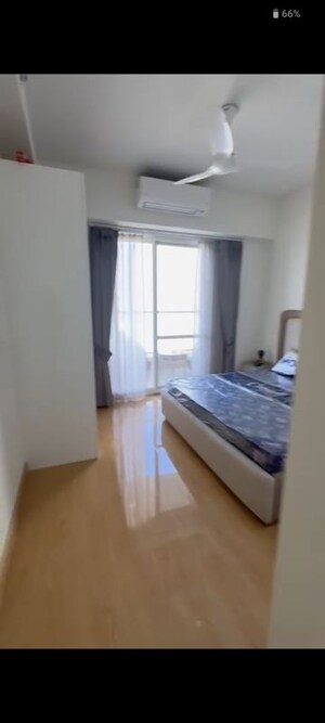 Bathroom in 5 BHK Apartment at DLF One Midtown, Moti Nagar – for Rent