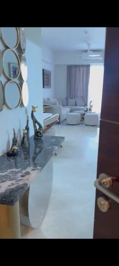 5 BHK + Pooja Room,Servant Room,Study Room Apartment For Rent in DLF One Midtown