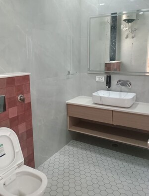Bathroom in 5 BHK Villa at Unitech Nirvana Country Cedar Crest, Sector 50 – for Rent