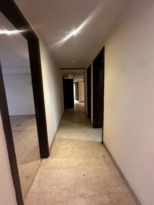 Building Lobby in 4 BHK Builder Floor at South Extension ii – for Rent
