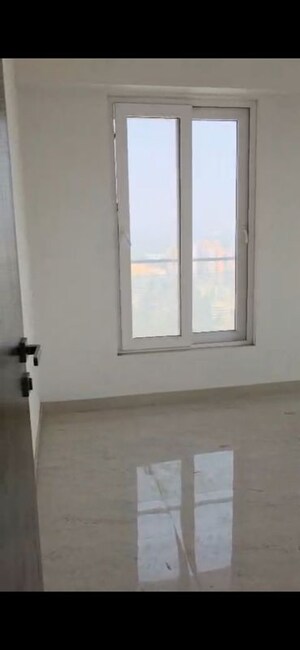 Room in 3 BHK Apartment at ND Palai Towers, Goregaon West – for Rent