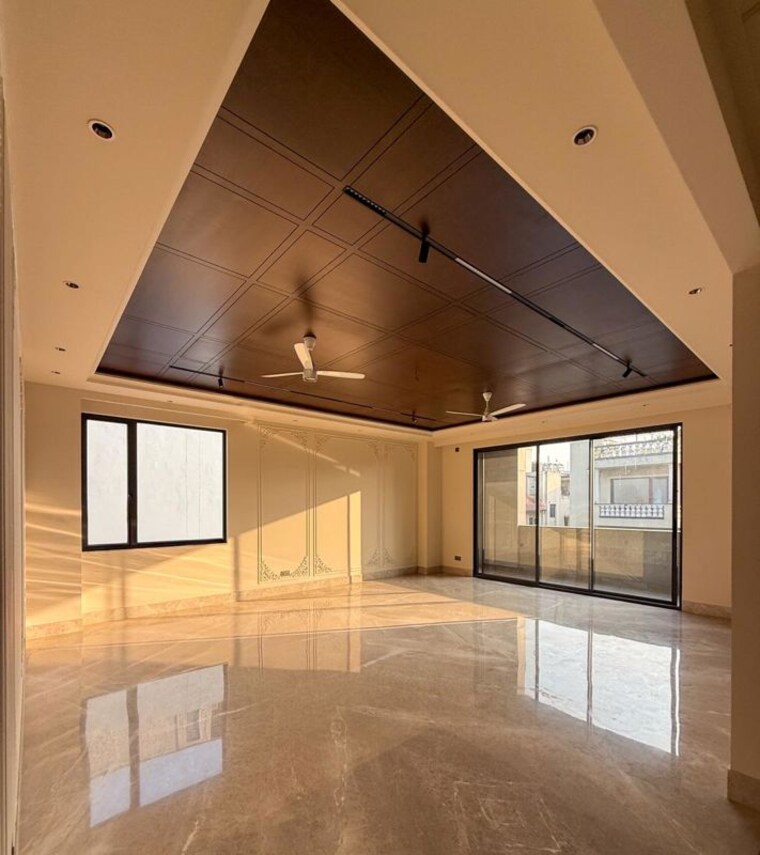 Kitchen, greater kailash i 4 Bedroom 500 Sq.Yd. Builder Floor In Greater Kailash I Delhi 10194327