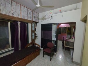Master Bedroom in 2 BHK Apartment at Kothrud – for Rent