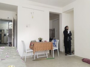 Living Room in 2 BHK Apartment at Veer Bharat Society, Bhawani Peth – for Rent