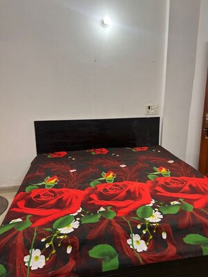 Bedroom in 3 BHK Builder Floor at Shivalik Colony – for Rent