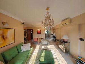 2 BHK Apartment For Rent in Gardenia Apartment Khar West, Khar West