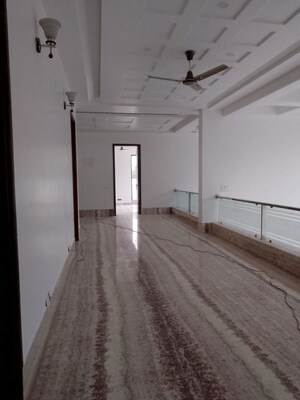 Building Lobby in 4 BHK Builder Floor at Vasant Kunj – for Rent