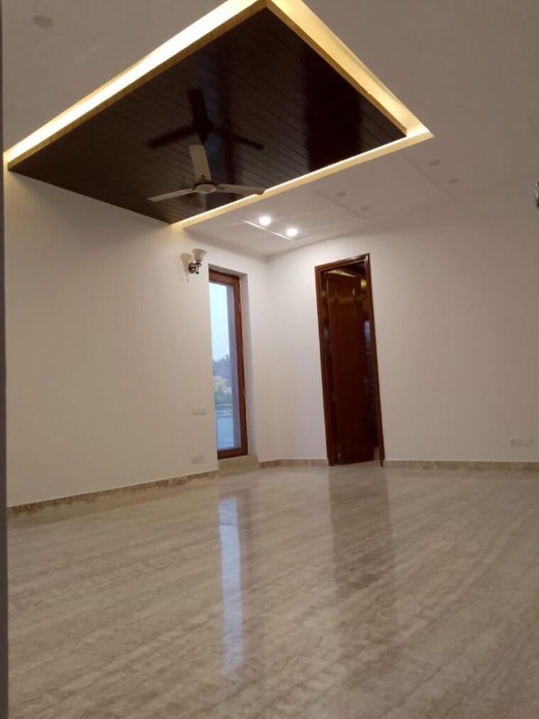 undefined, vasant kunj 4 Bedroom 700 Sq.Yd. Builder Floor In Vasant Kunj Delhi 10194356