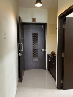 Building Lobby in 2.5 BHK Apartment at Oberoi Realty Woods, Goregaon East – for Rent