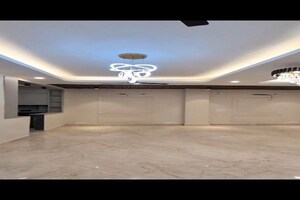 Building Lobby in 4 BHK Builder Floor at Hauz Khas – for Rent