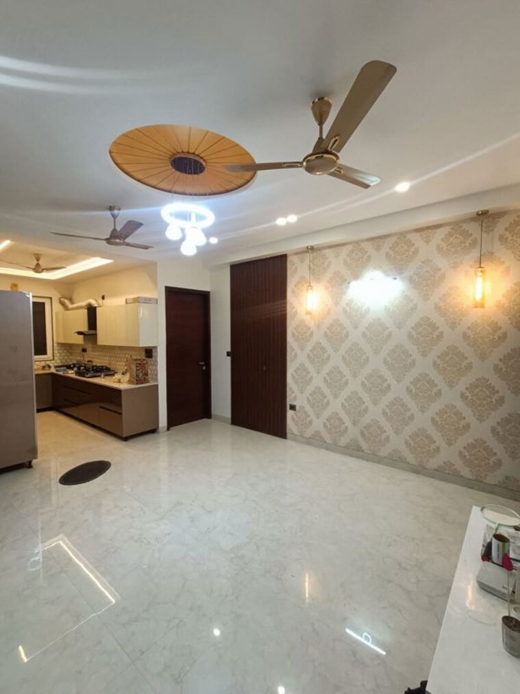 Master Bedroom, dlf-cyber-city 4 Bedroom 2633 Sq.Ft. Apartment In Sector 24 Gurgaon 10194375