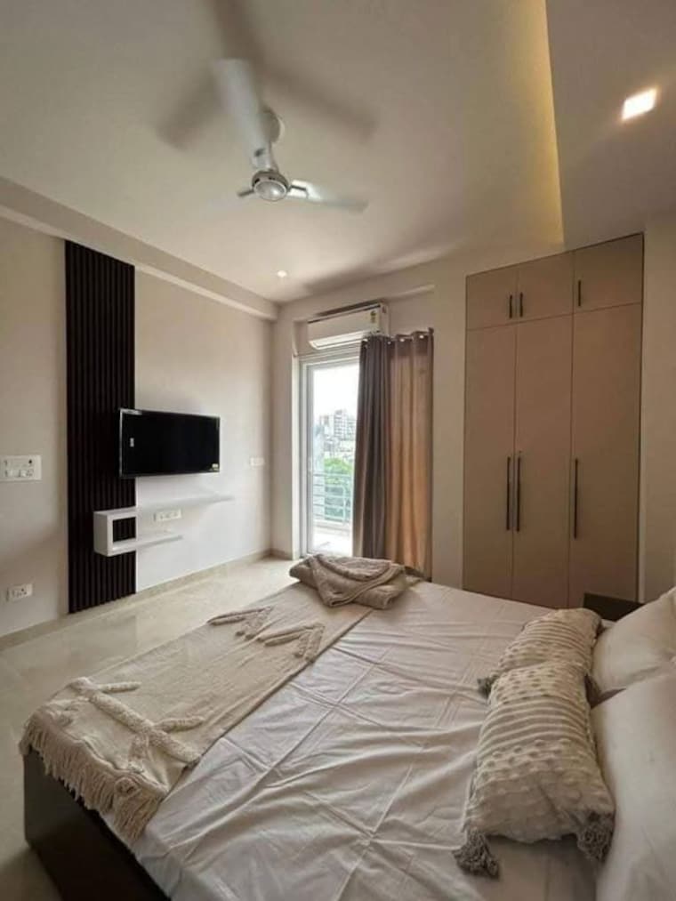 Bedroom, dlf-cyber-sez 1.5 Bedroom 856 Sq.Ft. Apartment In Sector 24 Gurgaon 10194386