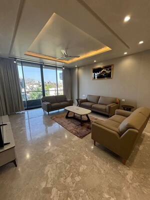 Living Room in 2.5 BHK Apartment at DLF Cyber SEZ, Sector 24 – for Rent