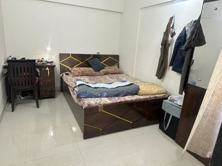 Bedroom, siddhesh-optimus 3 Bedroom 1100 Sq.Ft. Apartment In Viman Nagar Pune 10194401