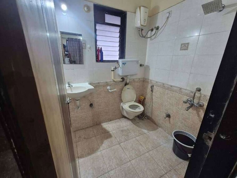 Bathroom, new panvel Pg For Girls In New Panvel 10193364
