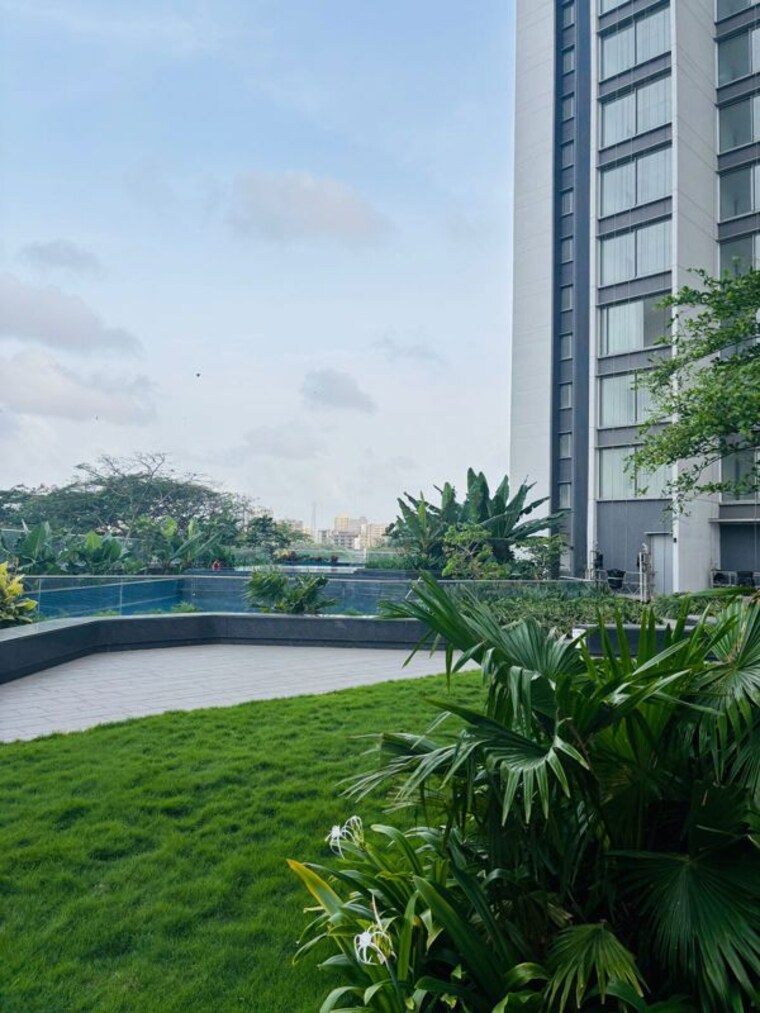 Garden, sunteck-city-avenue-1 3 Bedroom 965 Sq.Ft. Apartment In Goregaon West Mumbai 10194412