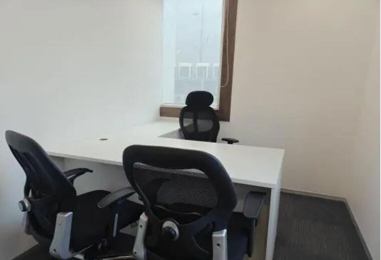 Team Area, 215-atrium Commercial Office Space 1750 Sq.Ft. In Andheri East Mumbai 10194421
